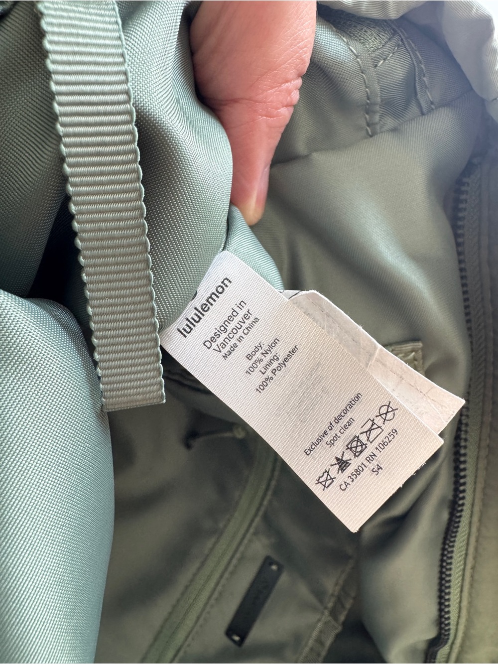 Lululemon Large Tote Bag Gym Yoga Travel Weekender Water Repellent Sage Green - Picture 12 of 15